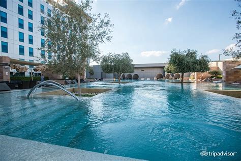 Aloft Abu Dhabi Pool Pictures & Reviews - Tripadvisor