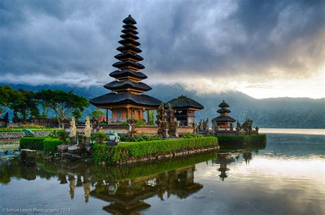 Chapter Twenty Nine: Ulun Danu Bratan Temple, Bali: July 2014