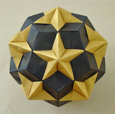 Compound of Dodecahedron and Great Dodecahedron | Origami diagrams ...