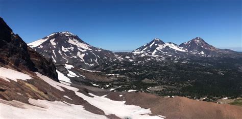 Hiking Sisters Oregon: 10 Best Hikes Near Sisters (+Maps)