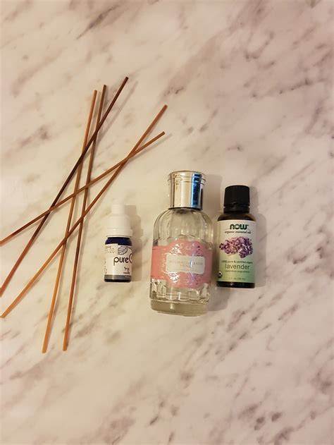 How to Make a Home Made Scent Diffuser - CoffeenGlam