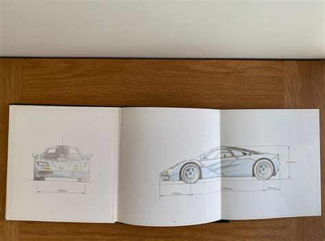 MCLAREN F1 OWNERS MANUAL