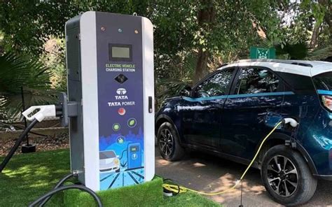 Tata Power Will Construct 5000 EV Charging Stations In Maharashtra ...