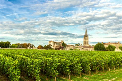 Your 2023 guide to Bordeaux wine region | Winetourism.com