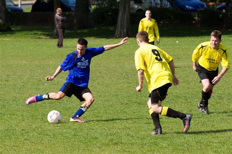 The Inns Of Court FC Vs Horbury Town - Wakefield Saturday … | Flickr