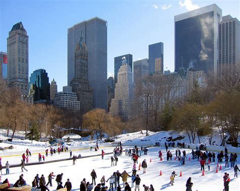 A Guide to Ice Skating in Central Park |AttractionTickets