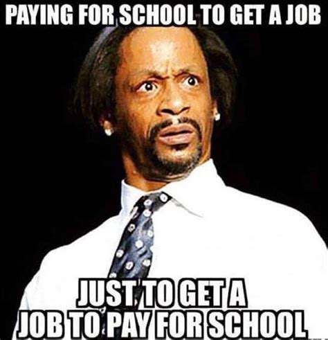 43 Memes About Being Broke | Work humor, Funny quotes, Funny