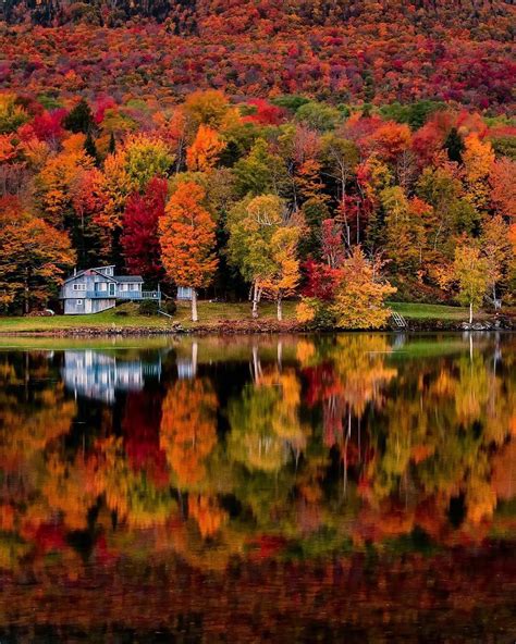 Fall colors in Vermont : r/MostBeautiful