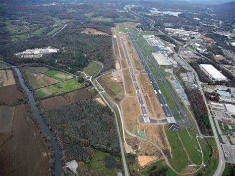 Asheville airport sets passenger record again