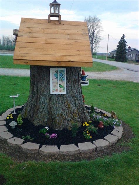 Creative Tree Stump Landscaping Ideas