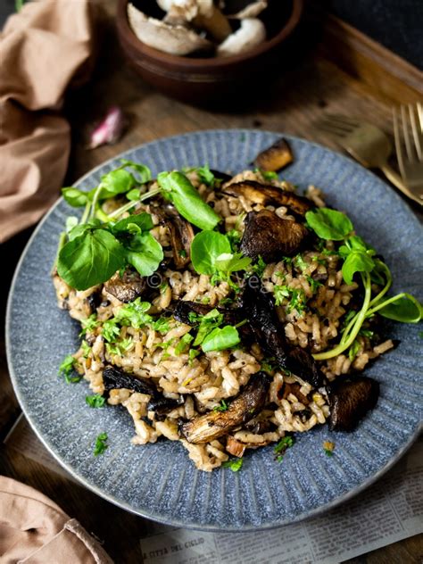 Creamy Mushroom and Leek Risotto, Vegan