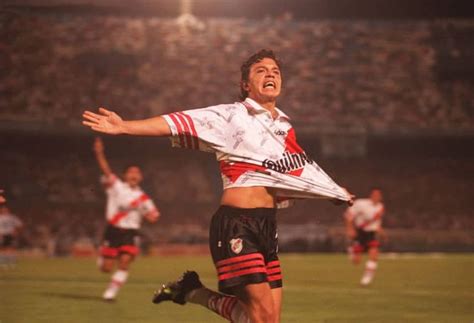 Marcelo Gallardo of River Plate of Buenos Aires in 1996. | River ...