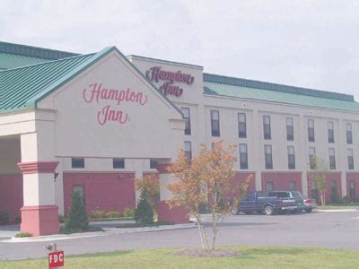 HAMPTON INN® WILLIAMSTON - Williamston NC 1099 Hampton Court 27892