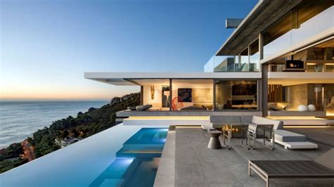 Stunning Beyond Modern Home in Cape Town by SAOTA