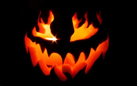 50+ Scary Halloween 2018 HD Wallpapers, Backgrounds, Pumpkins, Witches ...