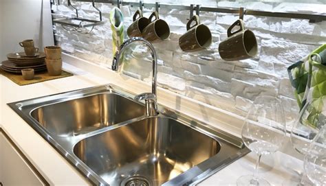 Keep Your Kitchen Sink Looking Great | House Cleaning Services Wichita