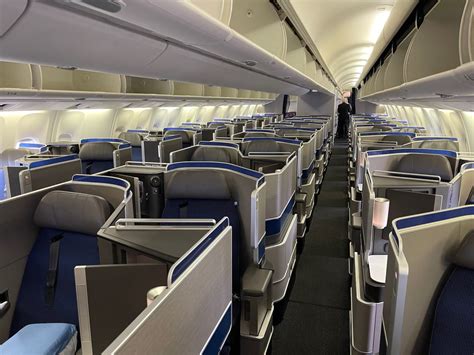 United Boeing 767 Business Class Seats