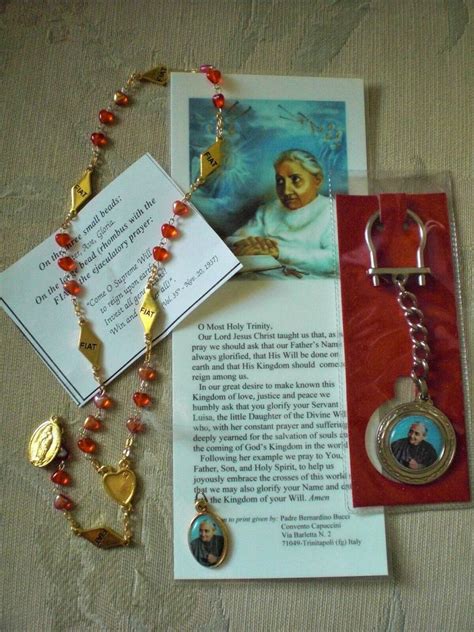 LUISA PICCARRETA, of DIVINE WILL, CHAPLET, MEDAL, IMAGE KEY RING ...