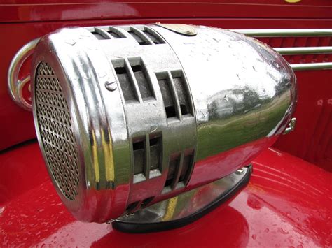 Vintage Federal Fire Truck Siren | A classic, vintage siren … | Flickr