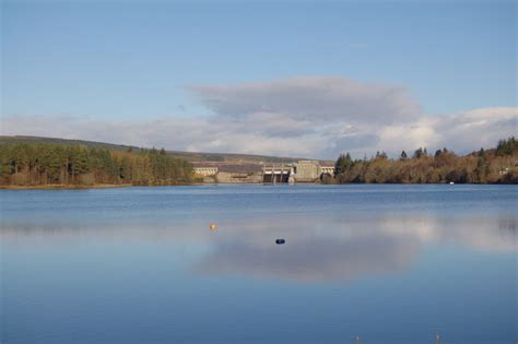 Loch Shin from Lairg © Roger Davies cc-by-sa/2.0 :: Geograph Britain ...