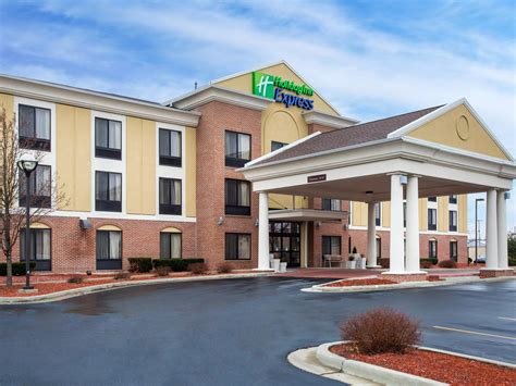 Martinsville Hotel | Holiday Inn Express & Suites Martinsville ...