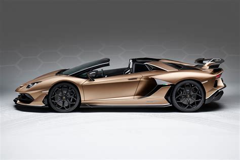 Lamborghini Aventador SVJ Roadster Revealed Ahead of Geneva Debut ...