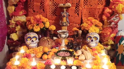 The Meaning of Ofrenda - YouTube