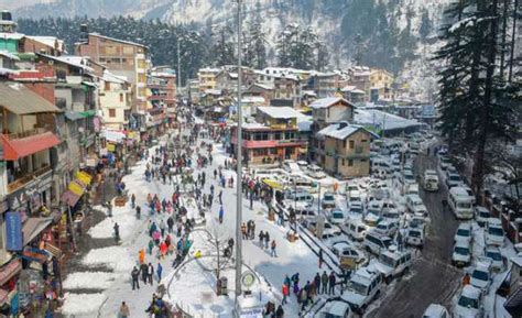 Snowfall in manali - Mompreneur Circle