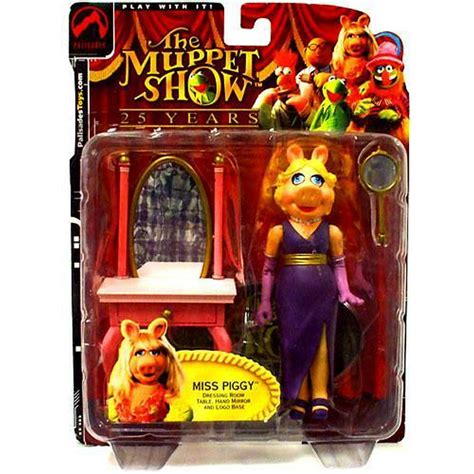 The Muppets Series 1 Miss Piggy Action Figure [Purple Dress] - Walmart ...