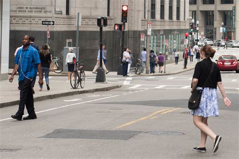 Jaywalkers have little to fear in Boston — at least from the law – Metro US