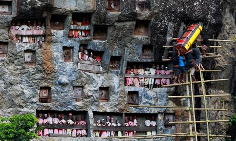 Batu Lemo Toraja, Pemakaman Purba Bangsawan Suku Toraja