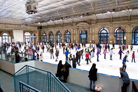 Ice Skating for 2 or 4 @ Alexandra Palace | London | Wowcher