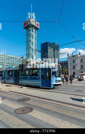 Jernbanetorget Oslo Norway, Ruter public transport information hub ...