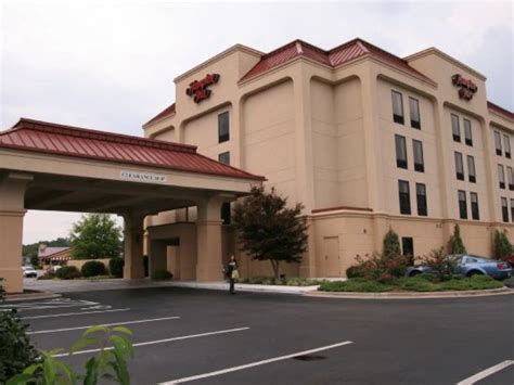 Hampton Inn - Wilkesboro | VisitNC.com