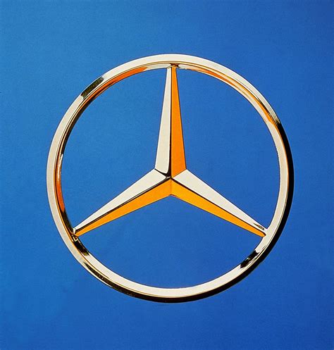 Mercedes-Benz-History-89F131 Mercedes World, Mercedes 500, Mercedes ...