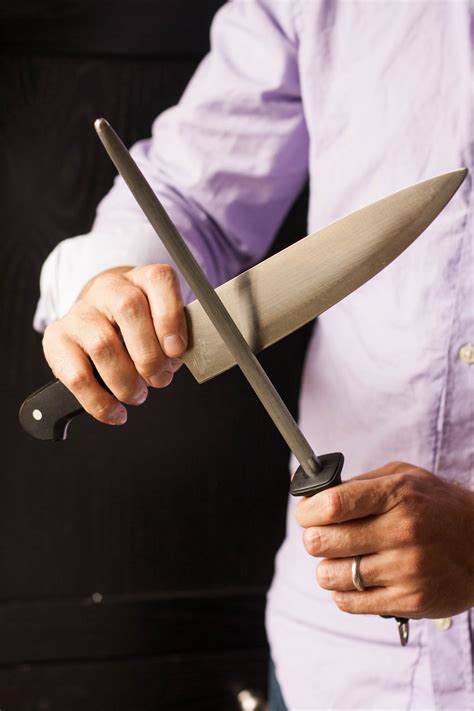 This Tool Does Not Actually Sharpen Your Knife. Here’s What a Steel ...