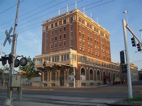 Former Hotel Muscatine - Downtown Commercial Historic District ...