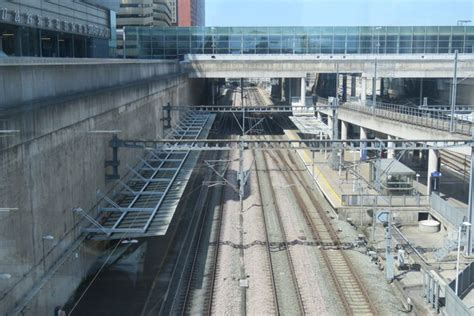 Stratford International Railway Station © David Robinson cc-by-sa/2.0 ...