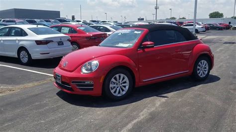 2019 VW Beetle 2.0T S Convertible - YouTube