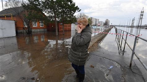 ‘Everything’s Lost’: Russians Mourn Flooded Homes - The Moscow Times