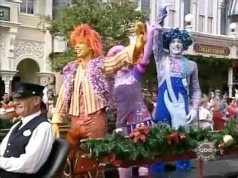 The Doodlebops @ 2006 Disney Parks Christmas Day Parade : r/doodlebops