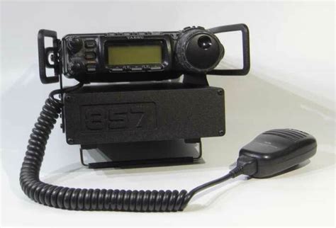 Yaesu FT 857d portable amateur ham radio battery packs and carrying systems