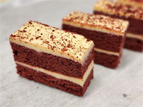 Red Velvet Cake Slice - Patisserie New York