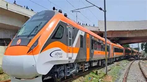 Vande Bharat: Vande Bharat Express: New trains with orange-coloured ...