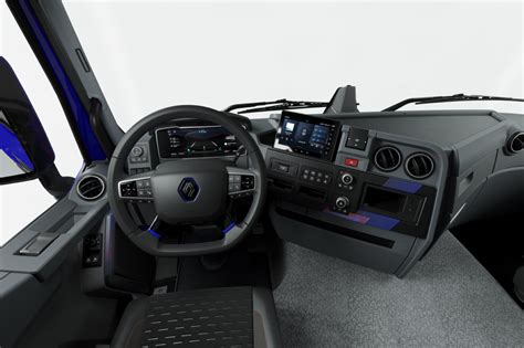 Renault Trucks digitises cab interiors on its heavy-duty range | trans.info