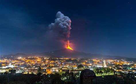 Explainer: Mount Etna puts on its latest spectacular show – Twin Cities