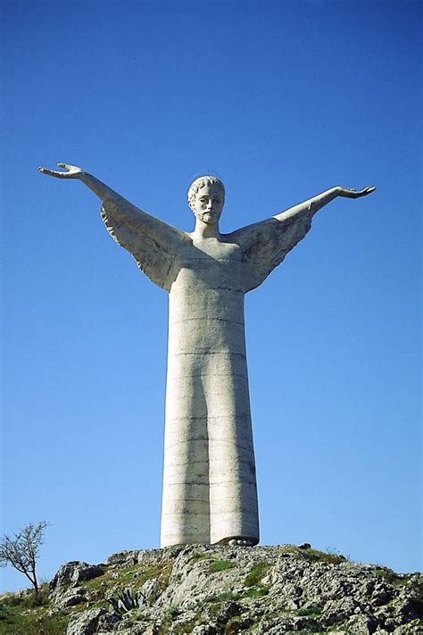 The Tallest Statues of Jesus Christ in the World # ...