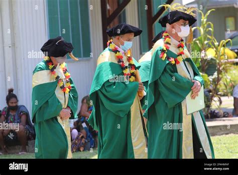 Tudor gowns hi-res stock photography and images - Alamy