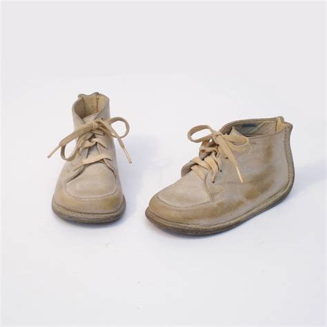 Vintage Baby Shoes Jumping Jacks by Vaisey Baby Shoes White