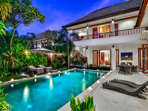 Villa Shanti Seminyak, Bali - 4br (best price 2022 & 2023)